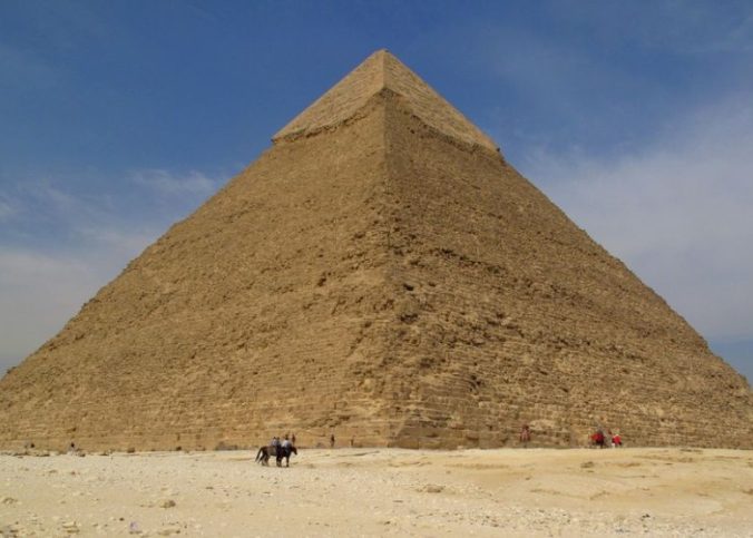 Marea Piramidă: Misterul și splendoarea celei mai mari construcții antice